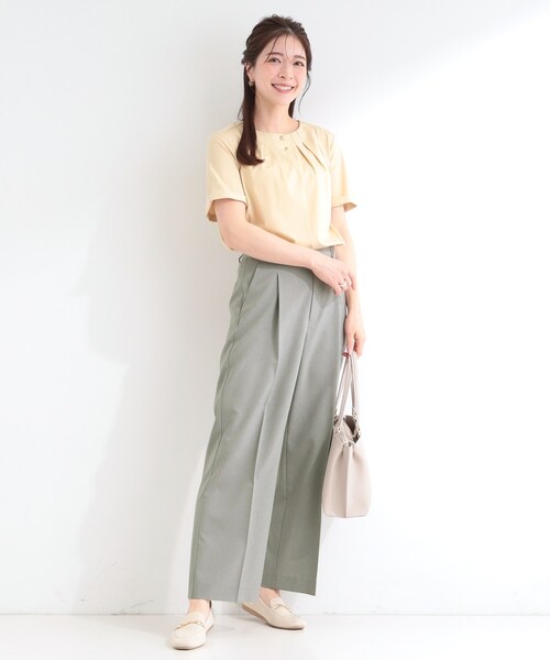 SHOO・LA・RUE(シューラルー)の「【セットアップ可/洗濯後しわになりにくい/UV/吸水速乾】シンプルに美しく タックワイドパンツ(その他パンツ・レディース・ネイビー/ナチュラル/グレー・04/03/02/01)」の6枚目の写真