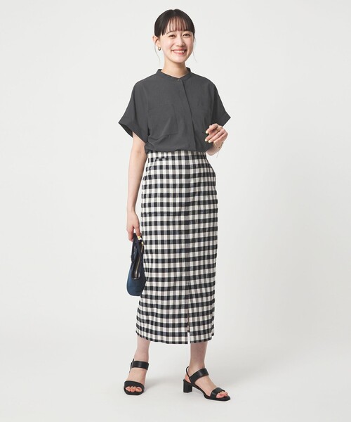 green label relaxing(グリーンレーベルリラクシング)の「Breeze Cool ポケット シャツ マシンウォッシャブル 吸水速乾 通気性 UVカット(シャツ/ブラウス・レディース・ダークグレー/ライム/ホワイト/ネイビー・FREE)」の20枚目の写真