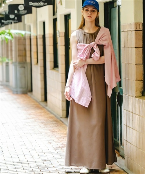 Maison INNESS(メゾンアイネス)の「リネンブレンドフレアボリュームワンピース(接触冷感・UVカット)<大きいサイズ有>(ワンピース・レディース・オレンジ/ベージュ/ブラック・S/M/L/LL/3L/4L/5L)」の1枚目の写真