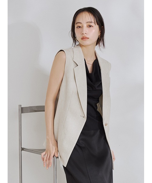 FRAY I.D(フレイアイディー)の「2wayシェイプジレ/ウォッシャブル・防シワ(その他アウター・レディース・ブラック/イエロー/ベージュ・0/1)」の2枚目の写真