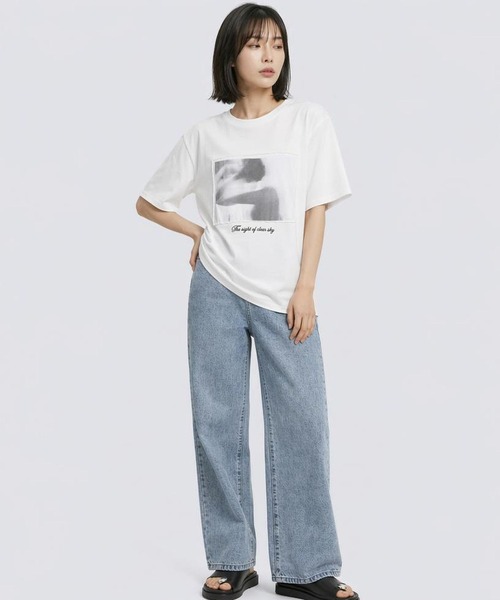 LEPSIM(レプシィム)の「フォトパッチプリントT 667197(Tシャツ/カットソー・レディース・オフホワイト/チャコール/イエロー・FREE)」の22枚目の写真