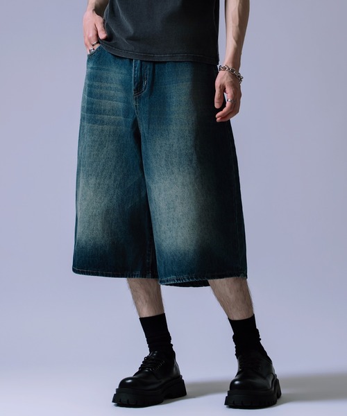 Crownor(クラウノアー)の「ワイドバギー デニムショーツ(デニムパンツ・メンズ・ブラック/ブルー/サックスブルー・X-LARGE/MEDIUM/LARGE)」の12枚目の写真