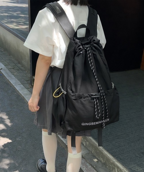 Miniministore(ミニミニストア)の「パラコード巾着リュック大容量バックパック(バックパック/リュック・レディース・ブラック/ベージュ/カーキ/オレンジ/ワインレッド・FREE)」の13枚目の写真