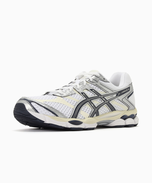 ASICS(アシックス)の「ASICS(アシックス) GEL-CUMULUS 16(スニーカー・メンズ・ホワイト系その他/ホワイト・29cm/28.5cm/28cm/27.5cm/27cm/26.5cm/26cm/25.5cm)」の3枚目の写真