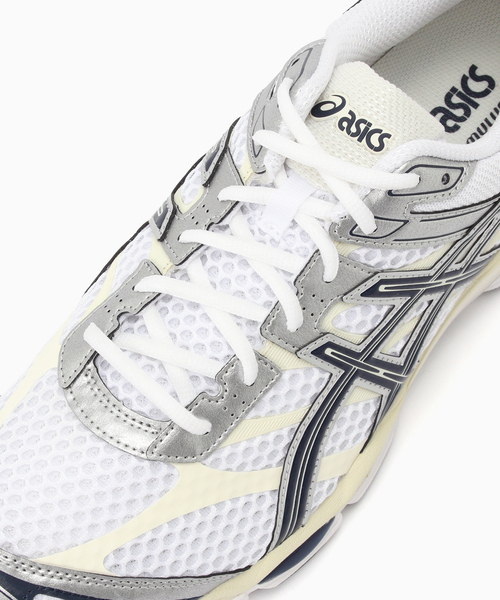 ASICS(アシックス)の「ASICS(アシックス) GEL-CUMULUS 16(スニーカー・メンズ・ホワイト系その他/ホワイト・29cm/28.5cm/28cm/27.5cm/27cm/26.5cm/26cm/25.5cm)」の7枚目の写真