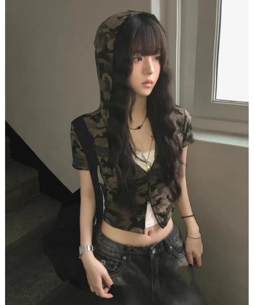 inst.ALL(インストール)の「クロップド丈迷彩柄半袖Wジップフーディー(Tシャツ/カットソー・レディース・カーキ・M)」の10枚目の写真