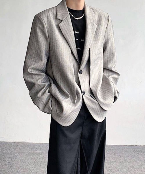 NOWLE(ノウル)の「【NOWLE】フェイクツーピース レイヤード テーラードジャケット(テーラードジャケット・メンズ・グレー・LARGE/MEDIUM)」の11枚目の写真