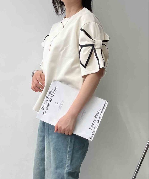 AS KNOW AS plus(アズノゥアズプラス)の「◯袖リボン×脇スリット オーバーサイズ半袖Tシャツ(Tシャツ/カットソー・レディース・アイボリー/杢グレー/ブラック・FREE)」の7枚目の写真