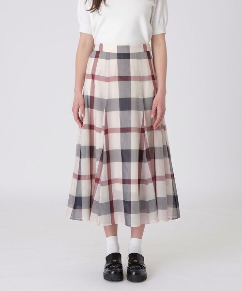 BLUE LABEL CRESTBRIDGE(ブルーレーベルクレストブリッジ)の「クレストブリッジチェックシアーボイルフレアスカート(スカート・レディース・レッド/パープル系その他4/ブルー・38/36)」の3枚目の写真