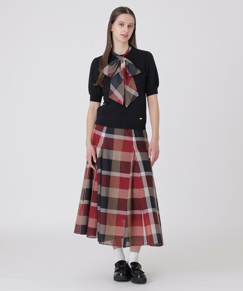 BLUE LABEL CRESTBRIDGE(ブルーレーベルクレストブリッジ)の「クレストブリッジチェックシアーボイルフレアスカート(スカート・レディース・レッド/パープル系その他4/ブルー・38/36)」の4枚目の写真
