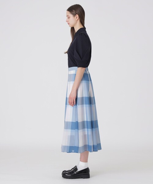 BLUE LABEL CRESTBRIDGE(ブルーレーベルクレストブリッジ)の「クレストブリッジチェックシアーボイルフレアスカート(スカート・レディース・レッド/パープル系その他4/ブルー・38/36)」の11枚目の写真
