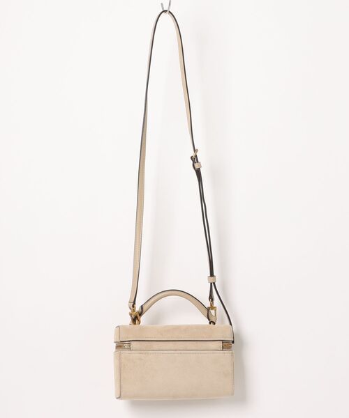 MICHAEL KORS(マイケルコース)の「JANA スエード コンバーチブル クロスボディバッグ エクストラスモール(ショルダーバッグ・レディース・ベージュ系・FREE)」の5枚目の写真