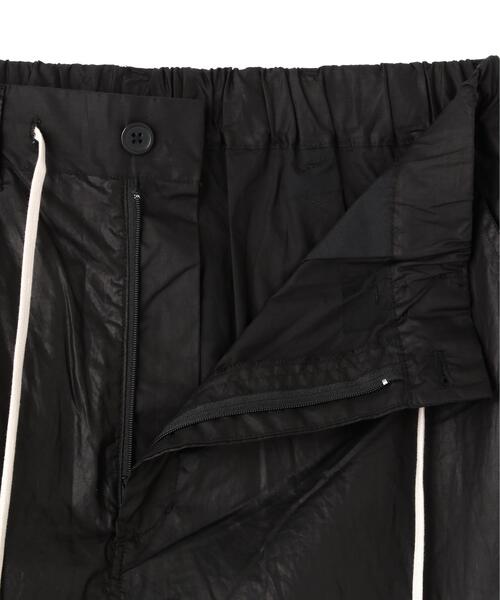 DANKE SCHON(ダンケシェーン)の「【WEB&DEPOT限定】DankeSchon/ダンケシェーン/PAPER COATING CARGO SHORTS(カーゴパンツ・レディース・ブラック・M/L)」の7枚目の写真