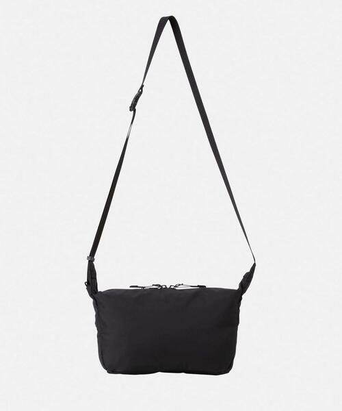 THE NORTH FACE(ザノースフェイス)の「THE NORTH FACE CAPELLA 2(ショルダーバッグ・メンズ・ブラック/アイボリー/ブルー・ONE)」の5枚目の写真