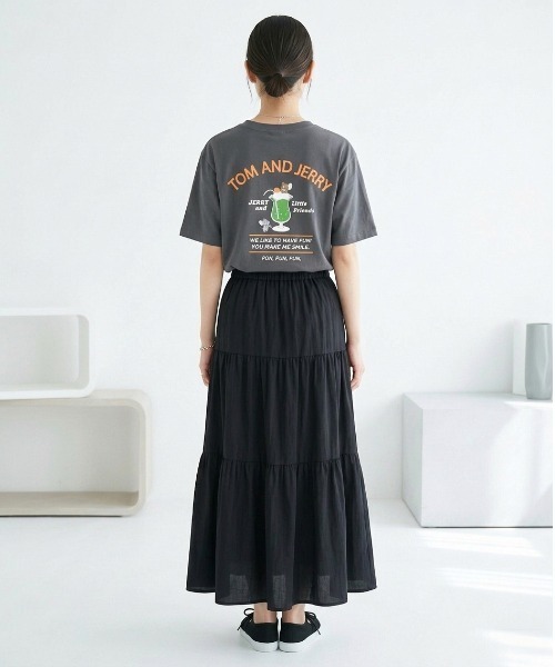 Tom&Jerry(トムアンドジェリー)の「【TOM&JERRY/トムとジェリー】キャラクターバックプリント半袖プリントTシャツ(DRY) ユニセックス(Tシャツ/カットソー・メンズ・オートミール/スミクロ/ライトピンク/サックスブルー・LARGE/MEDIUM)」の19枚目の写真