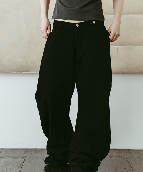 Knuth Marf(クヌースマーフ)の「【Knuth Marf】draped denim pants (unisex)(デニムパンツ・レディース・ブラック・M/S/XS)」の1枚目の写真
