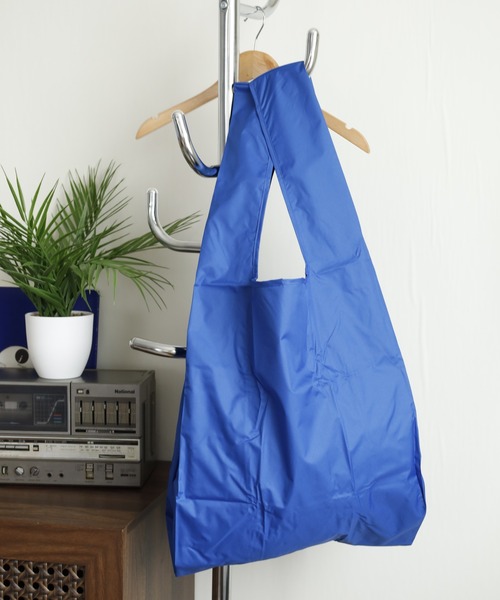 392 plusm(サンキューニプリュスエム)の「392plusm 392PLUSM PU ECO BAG_BIGムジ サンキューニ プリュスエム PU エコバッグ ビッグ(エコバッグ/サブバッグ・メンズ・イエロー/レッド/ブラック/ブルー・ONE)」の7枚目の写真