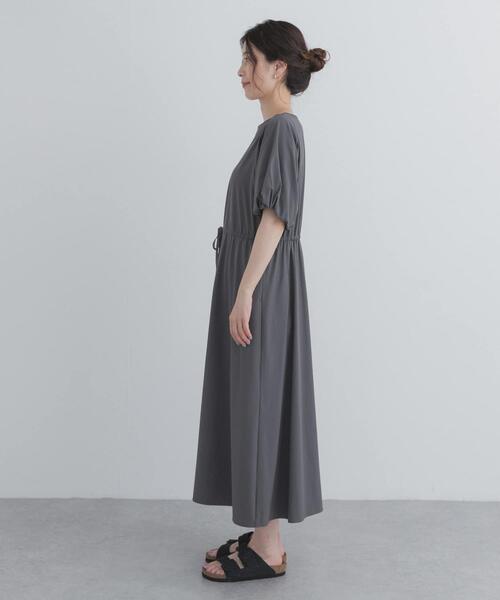 URBAN RESEARCH DOORS(アーバンリサーチドアーズ)の「撥水ウエストドロストワンピース(ワンピース・レディース・チャコールグレー/ブラック・FREE)」の20枚目の写真