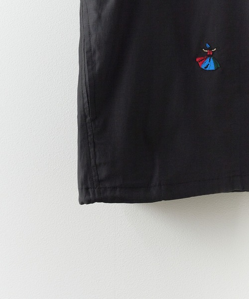 Liberaiders(リベレイダース)の「Liberaiders/リベレイダース COTTON RAYON S/S SHIRT コットン レーヨン 半袖シャツ 刺繍デザイン 裾ドロスト 吸水速乾 メンズ 2026年 夏 夏服(シャツ/ブラウス・メンズ・ブラック・M/L/XL)」の11枚目の写真