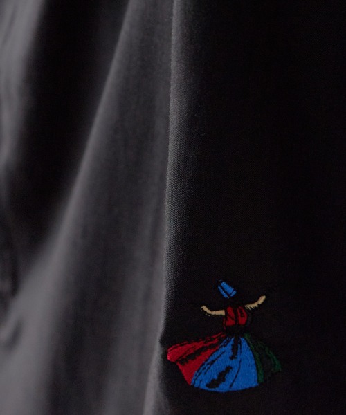 Liberaiders(リベレイダース)の「Liberaiders/リベレイダース COTTON RAYON S/S SHIRT コットン レーヨン 半袖シャツ 刺繍デザイン 裾ドロスト 吸水速乾 メンズ 2026年 夏 夏服(シャツ/ブラウス・メンズ・ブラック・M/L/XL)」の15枚目の写真
