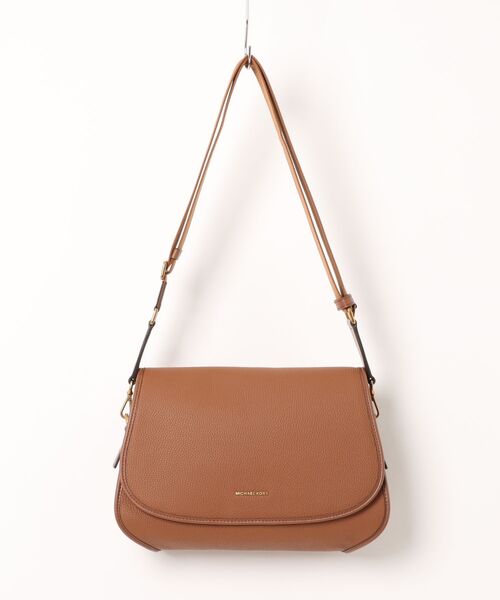 MICHAEL KORS(マイケルコース)の「HOLMES ぺブルレザー コンバーチブル クロスボディバッグ ミディアム(ショルダーバッグ・レディース・ブラウン系・FREE)」の4枚目の写真