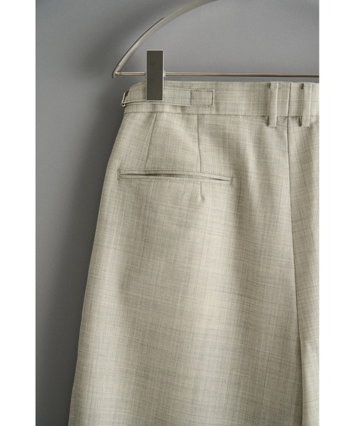 marka(マーカ)の「CONZ別注 DOUBLE PLEATED WIDE TROUSERS/ワイドパンツ/抗菌・防臭性/オールシーズン/marka(スラックス・メンズ・ライトグレー/グレー/ストライプ・1/3/2)」の10枚目の写真