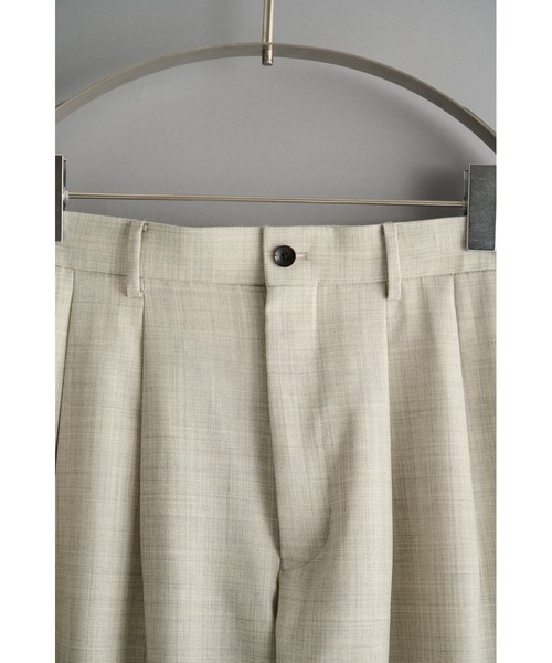 marka(マーカ)の「CONZ別注 DOUBLE PLEATED WIDE TROUSERS/ワイドパンツ/抗菌・防臭性/オールシーズン/marka(スラックス・メンズ・ライトグレー/グレー/ストライプ・1/3/2)」の5枚目の写真