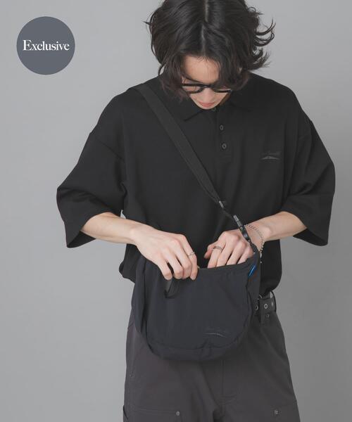 SENSE OF PLACE by URBAN RESEARCH(センスオブプレイスバイアーバンリサーチ)の「『別注』Converse×SENSE OF PLACE JACKPURCELLショルダーバック(ショルダーバッグ・メンズ・ホワイト/チャコールグレー/ブラック・ONE)」の1枚目の写真