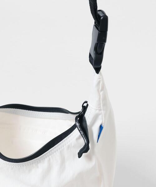 SENSE OF PLACE by URBAN RESEARCH(センスオブプレイスバイアーバンリサーチ)の「『別注』Converse×SENSE OF PLACE JACKPURCELLショルダーバック(ショルダーバッグ・メンズ・ホワイト/チャコールグレー/ブラック・ONE)」の7枚目の写真