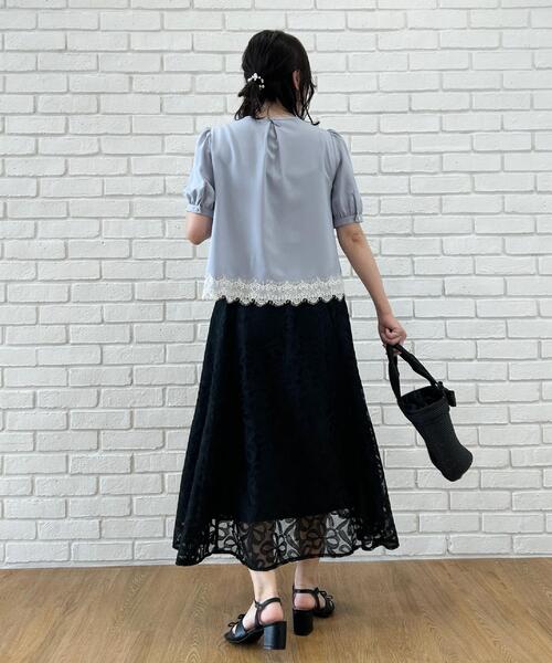 couture brooch(クチュールブローチ)の「【洗える】ピンタック 裾レース ブラウス(シャツ/ブラウス・レディース・ダークブラウン/オフホワイト/ブルー系4・36/38/40/42)」の15枚目の写真