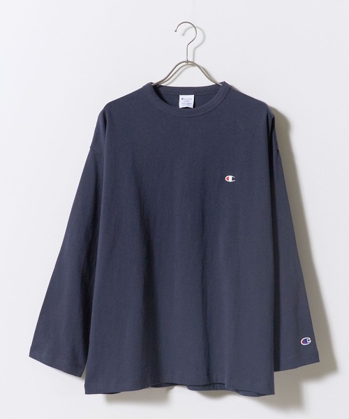 Champion（チャンピオン）の「Champion/チャンピオン LONG SLEEVE T-SHIRT ロングスリーブTシャツ 胸元ロゴ 袖ロゴ ワンポイント USAコットン ルーズシルエット ロンT 長袖 クルーネック シンプル ベーシック 2026年秋冬 秋服 冬服（Tシャツ/カットソー・メンズ・ホワイト/ブラック/ネイビー/グレー・M/L）」の22枚目の写真