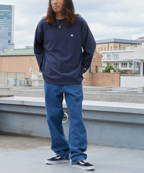 Champion（チャンピオン）の「Champion/チャンピオン LONG SLEEVE T-SHIRT ロングスリーブTシャツ 胸元ロゴ 袖ロゴ ワンポイント USAコットン ルーズシルエット ロンT 長袖 クルーネック シンプル ベーシック 2026年秋冬 秋服 冬服（Tシャツ/カットソー・メンズ・ホワイト/ブラック/ネイビー/グレー・M/L）」の18枚目の写真
