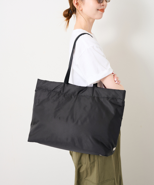 OUTDOOR PRODUCTS（アウトドアプロダクツ）の「OUTDOOR/アウトドア SLOBE別注 ナイロントートバッグ（トートバッグ・レディース・ブラック/ボルドー・FREE）」の7枚目の写真