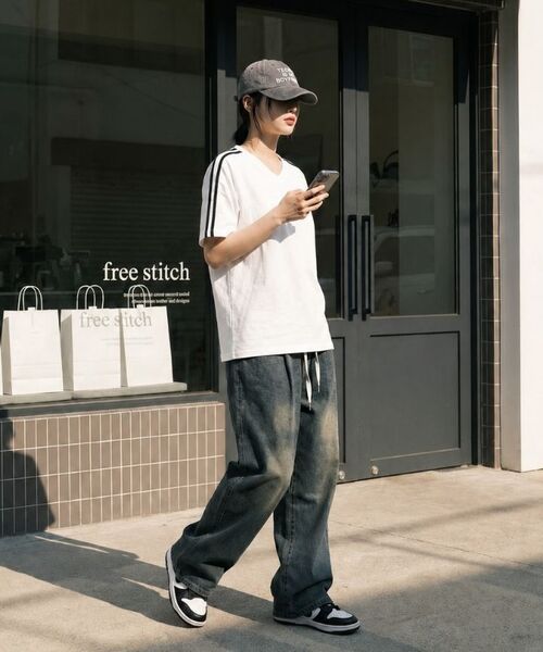 GRAPICK（グラピック）の「オブトラック Vネック 半袖Tシャツ 4カラー [GRSV_1501]（Tシャツ/カットソー・レディース・ピンク/アイボリー/ブラック/ネイビー・SMALL/MEDIUM/LARGE/X-LARGE）」の9枚目の写真