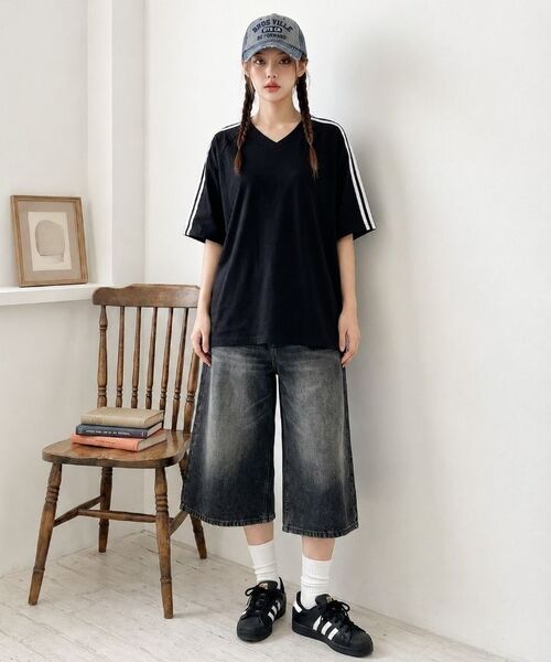 GRAPICK（グラピック）の「オブトラック Vネック 半袖Tシャツ 4カラー [GRSV_1501]（Tシャツ/カットソー・レディース・ピンク/アイボリー/ブラック/ネイビー・SMALL/MEDIUM/LARGE/X-LARGE）」の10枚目の写真