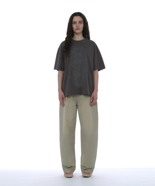 PARTIMENTO WOMEN（パルティメントウィメン）の「ジオメトリックパーツプリンテッドTシャツ_チャコール（Tシャツ/カットソー・レディース・その他・OS）」の2枚目の写真