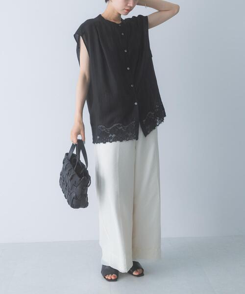 URBAN RESEARCH ROSSO WOMEN(アーバンリサーチ ロッソ)の「CHIGNON レースシアーフレンチブラウス(シャツ/ブラウス・レディース・ブラック/オフホワイト/ライトカーキ・FREE)」の13枚目の写真