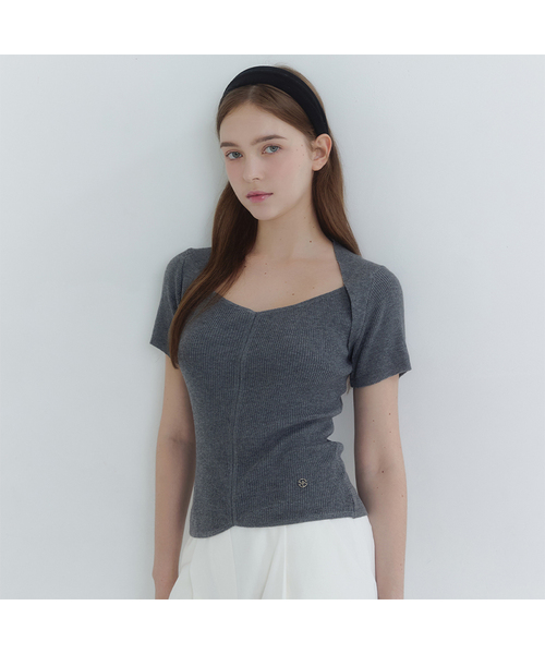 MICANE(ミケーネ)の「ジョアンボレロ-レイヤードショートスリーブニット(ニット/セーター・レディース・スカイブルー/ブラック/クリーム/チャコール・1/2/4/3)」の2枚目の写真