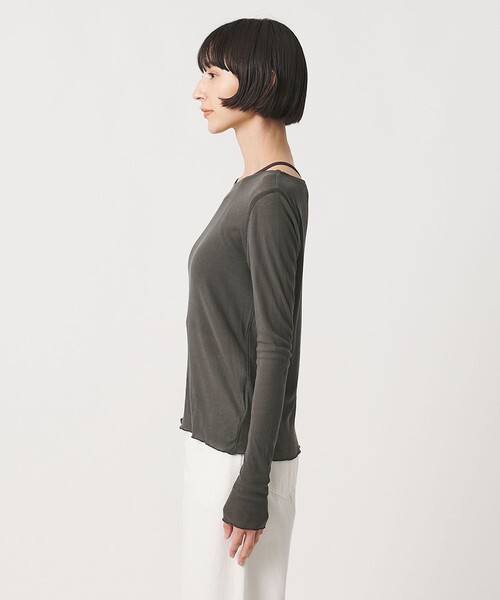 TO UNITED ARROWS(トゥーユナイテッドアローズ)の「<MIYAGI YUKA×TO UNITED ARROWS>テレコ ロングスリーブ カットソー(Tシャツ/カットソー・レディース・ダークグレー/ブラック・FREE)」の9枚目の写真