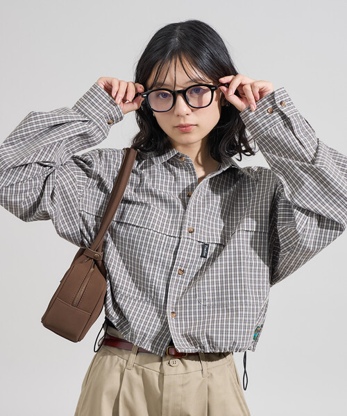 FREAK'S STORE（フリークスストア）の「Foxfire × FREAK'S STORE/フォックスファイヤー 別注 フィッシングポケット ロングスリーブシャツ（シャツ/ブラウス・レディース・ベージュ/グレー/グリーン/ブラウン・ﾌﾘ-）」の2枚目の写真
