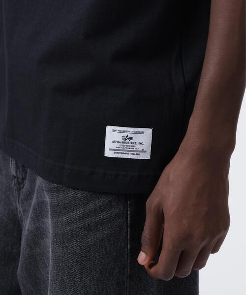 Alpha Industries(アルファインダストリーズ)の「Alpha Industries/アルファ インダストリーズ/ESSENTIAL RELAXED FIT TEE (DRAGON)/エッセンシャル リラックスフィットTシャツ ドラゴン(Tシャツ/カットソー・メンズ・ホワイト/ブラック・S/M/L/XL)」の8枚目の写真