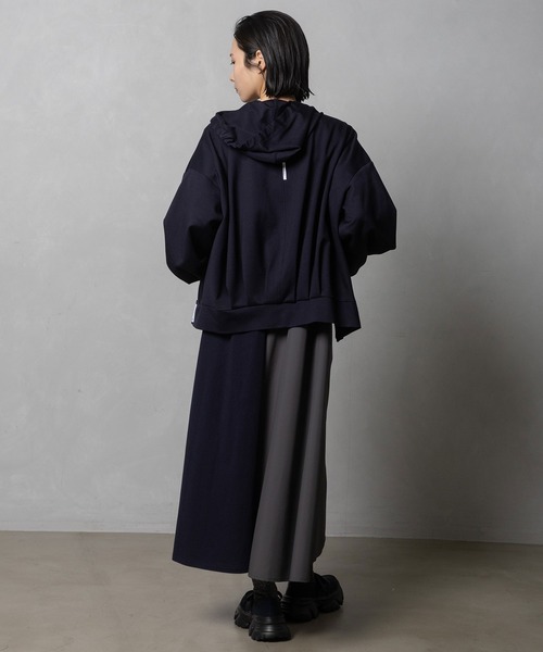 MARECHAL TERRE(マルシャルテル)の「【UVカット】タックフーディー(パーカー・レディース・ネイビー/ブルー/モカ/ブラック・MEDIUM)」の9枚目の写真