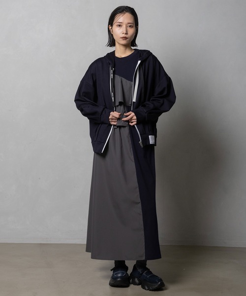 MARECHAL TERRE(マルシャルテル)の「【UVカット】タックフーディー(パーカー・レディース・ネイビー/ブルー/モカ/ブラック・MEDIUM)」の11枚目の写真