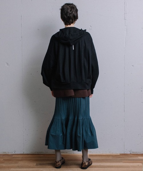 MARECHAL TERRE(マルシャルテル)の「【UVカット】タックフーディー(パーカー・レディース・ネイビー/ブルー/モカ/ブラック・MEDIUM)」の19枚目の写真