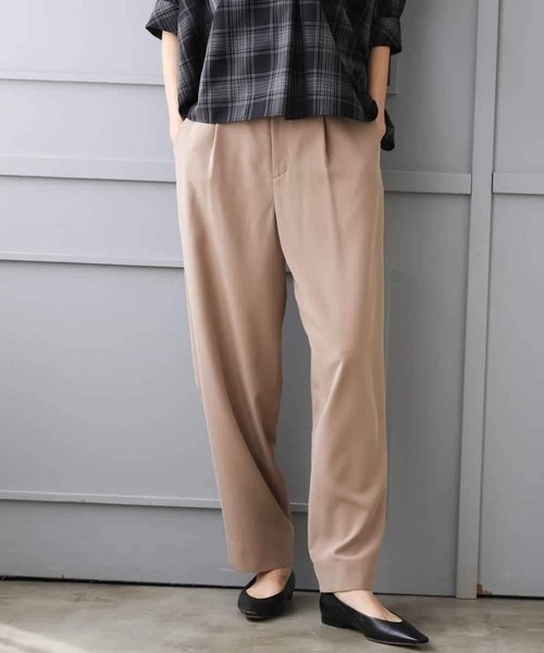 MICHEL KLEIN（ミッシェル・クラン）の「[2WAY]ピーチタッチワイドパンツ（その他パンツ・レディース・サンドベージュ/チャコールグレー・38）」の17枚目の写真