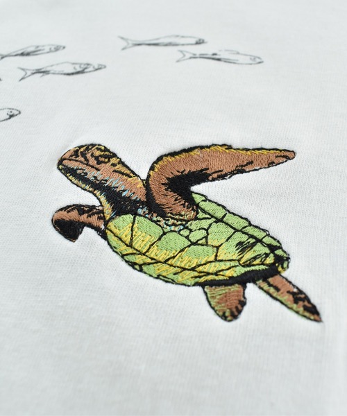 VINTAGE(ヴィンテージ)の「【USED】90’s GILDAN “Cyman turtle farm” アニマルTシャツ(Tシャツ/カットソー・メンズ・ホワイト・X-LARGE)」の3枚目の写真