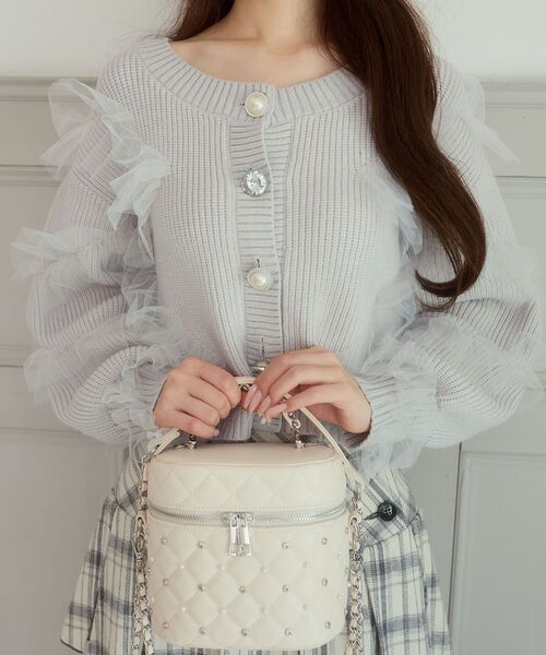MAJESTIC LEGON（マジェスティックレゴン）の「フリルチュールクルーカーディガン（カーディガン/ボレロ・レディース・ブラック/ライトグレー/アイボリー/ピンク・MEDIUM）」の18枚目の写真