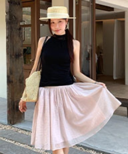 FAVORITO(ファヴォリート)の「ノースリーブホルターネックトップス(Tシャツ/カットソー・レディース・ホワイト/ブラック・F)」の17枚目の写真