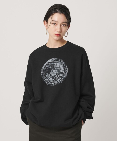 ER(イーアール)の「<ER>ミラーボールプリント クルーネック スウェット(スウェット・レディース・ブラック/オフホワイト・M/S)」の1枚目の写真