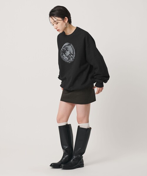 ER(イーアール)の「<ER>ミラーボールプリント クルーネック スウェット(スウェット・レディース・ブラック/オフホワイト・M/S)」の5枚目の写真